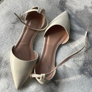 Journee Collection
Women's Reba Flat